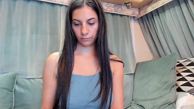 Chat XXX en directo de Dirty-Bya