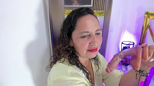 Luna_Naughty1 라이브 XXX 채팅