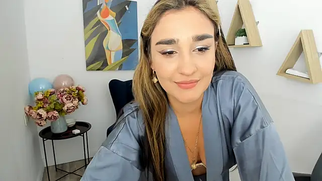 GoldenHeart_1's Live XXX Chat