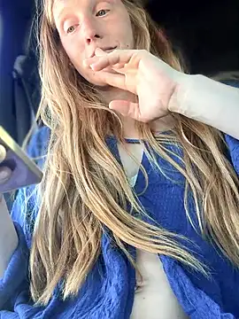 GoldenFlameGoddess' Live XXX Chat