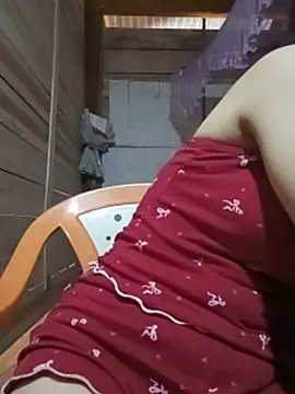 Chat +18 de LucyyLy ao vivo
