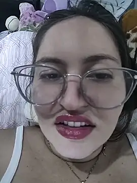 Chat +18 de Fetichista23 ao vivo