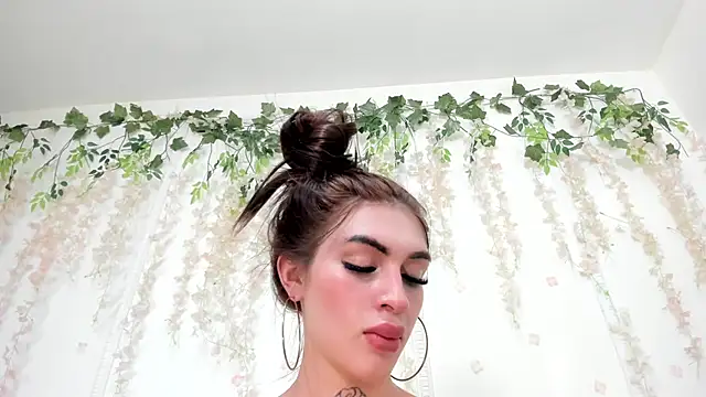 lizz_lunna live XXX chat