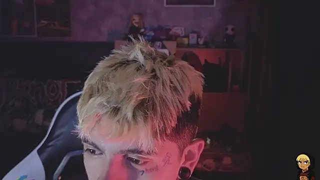 AcidMilo 现场XXX聊天