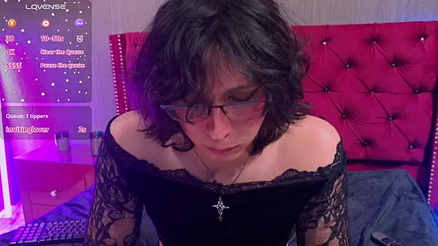 צ'אט XXX בשידור חי של Shelly_bat