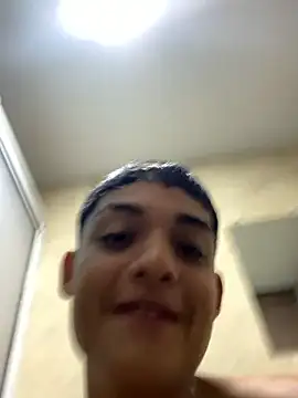 Živý XXX chat Emannuel__777
