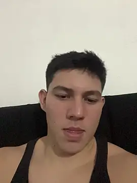 JamesCr_ Live XXX-Chat