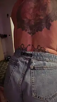 bornsinfull – Naživo XXX chat