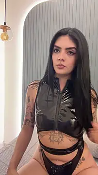 Chatroom XXX en direct de AliceRitter
