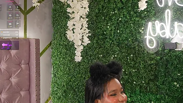 XXX chat uživo modela Aurora_Cruz