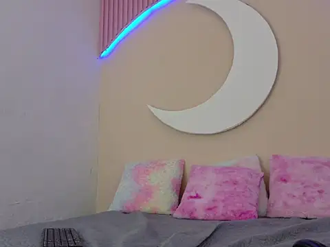 SamanthaLaurent's Live XXX Chat