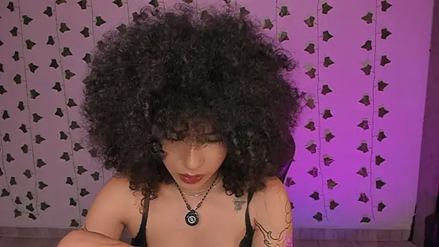 Czat XXX na żywo – Liaaa_1