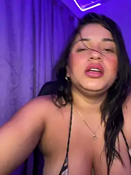 Sweettemptation26's Live XXX Chat