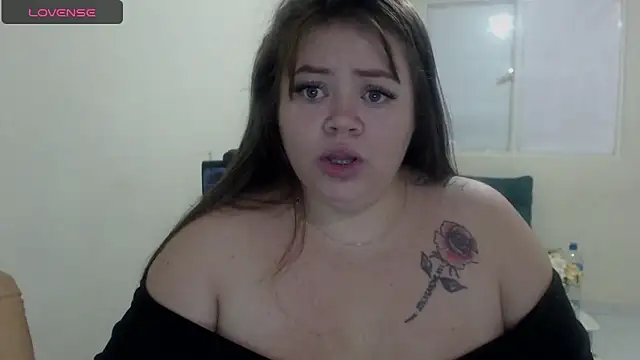 Michellx_hot2 Adlı Modelin Canlı XXX Sohbeti