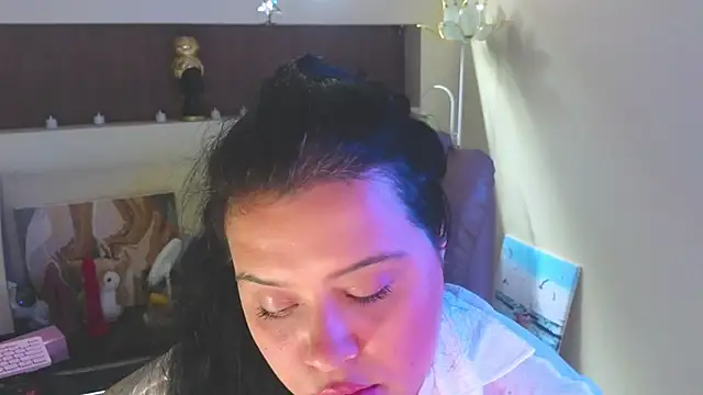 Malika_uAngel Adlı Modelin Canlı XXX Sohbeti
