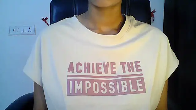 Chatroom XXX en direct de Hot_Deepansi02