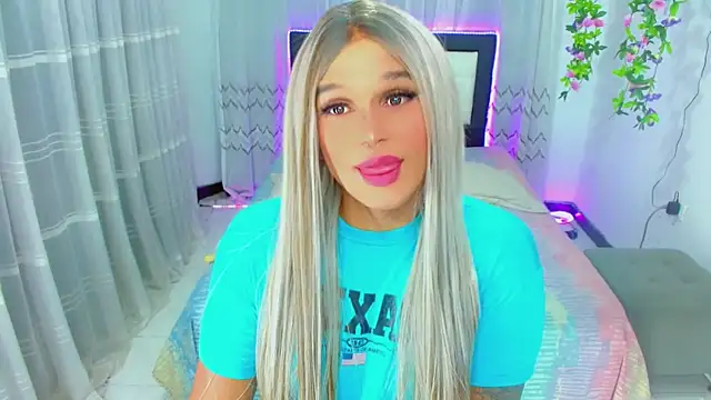 TaylorMonn Live XXX chat