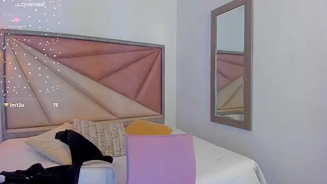 Chatroom XXX en direct de FaloonRoussel