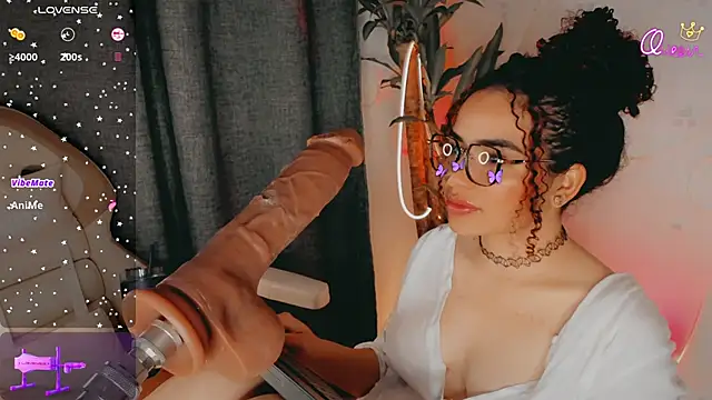Онлайн чат XXX Queen_Deepthroat