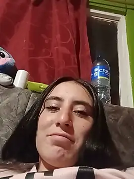 Doll_Hot22's Live XXX Chat