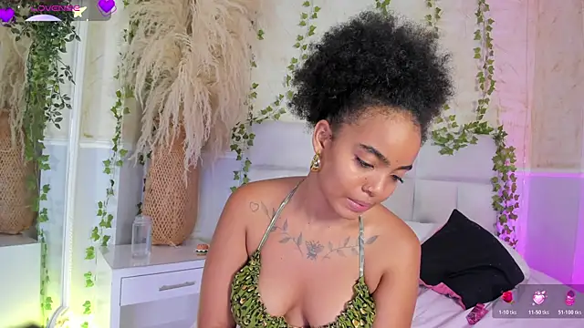 SarahLynn7 Live XXX-Chat