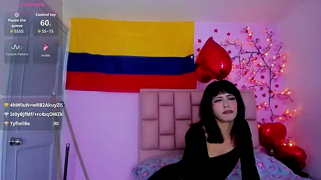 XXX chat uživo modela emma_cg