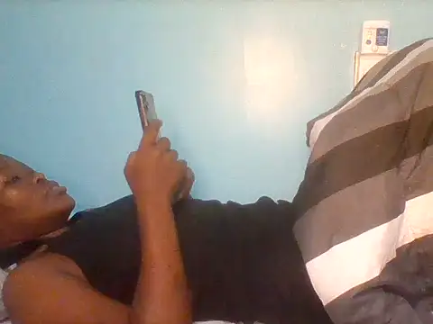 XXX chat uživo modela Eminent_Ride