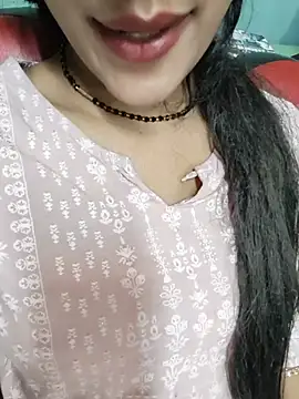 Eshwari_Chopra 现场XXX聊天