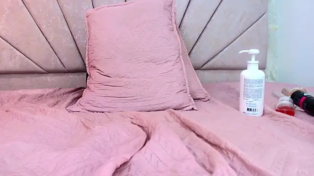 Chat +18 de ariana_florez_ ao vivo