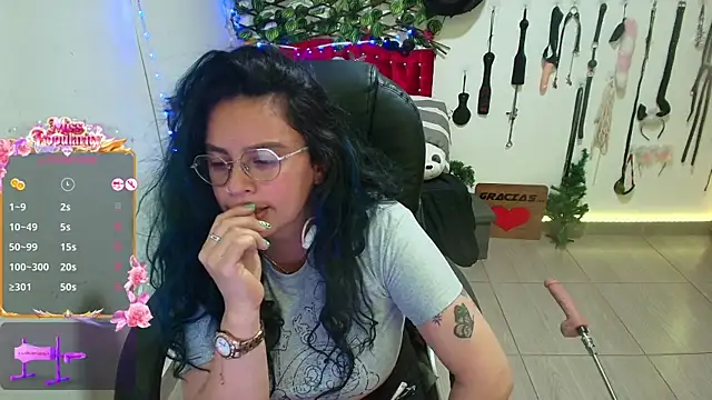 elektra_32 live XXX chat
