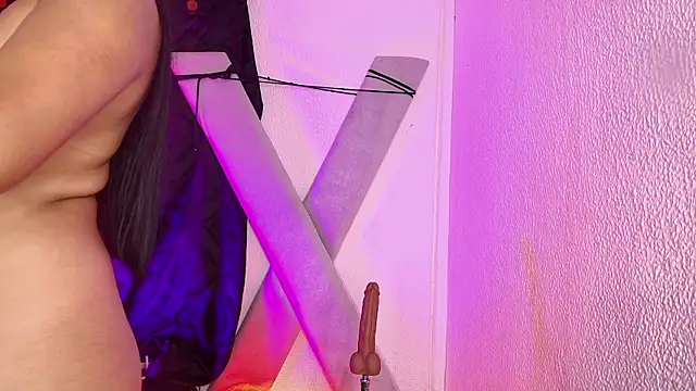 Chat XXX en directo de Red_LipsDuo