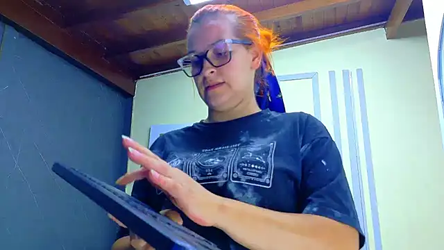 Chatroom XXX en direct de Britney_taylor_