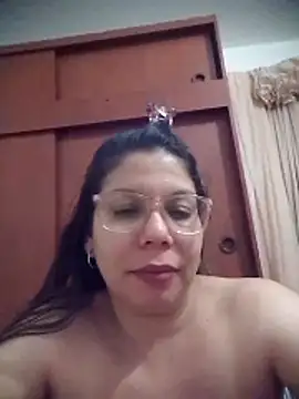 Carliina_Soussa's Live XXX Chat