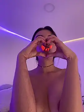 AmmyCollinsW Live XXX-chat