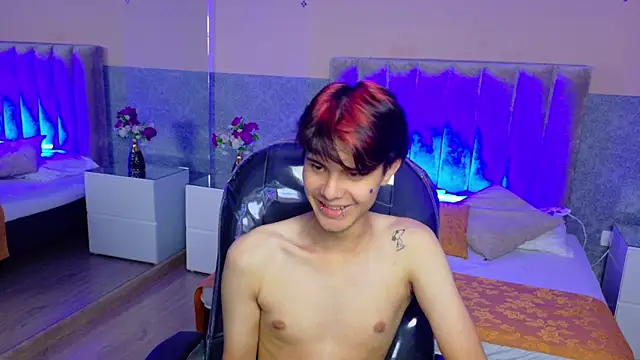 Derek_Sinn 라이브 XXX 채팅