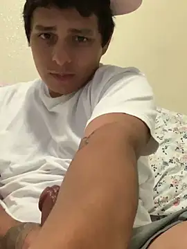 Chat +18 de losangelespornstarcj ao vivo