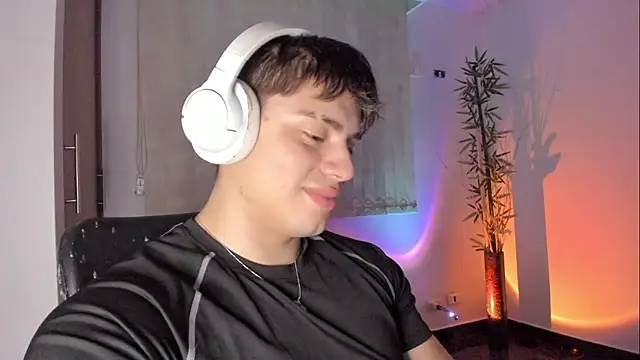 Giordano_Russo Live XXX Chat