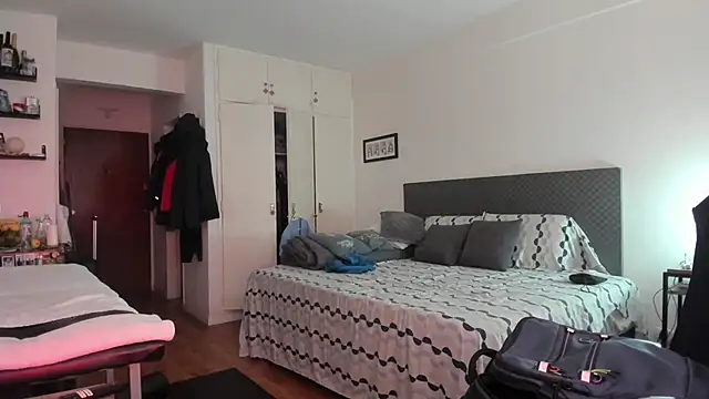 mr_almo Adlı Modelin Canlı XXX Sohbeti
