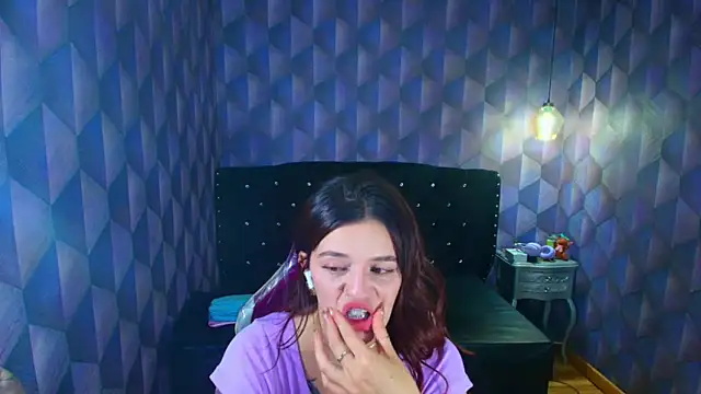 Chat +18 de LiaHarryis ao vivo