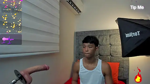 Little_Twink19xn Live XXX chat