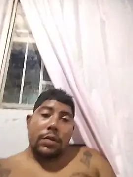 Chat +18 de master_juju1924 ao vivo