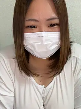 miiiio310のライブXXXチャット