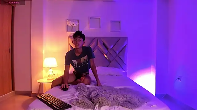 Chat +18 de Baby_noahtt ao vivo