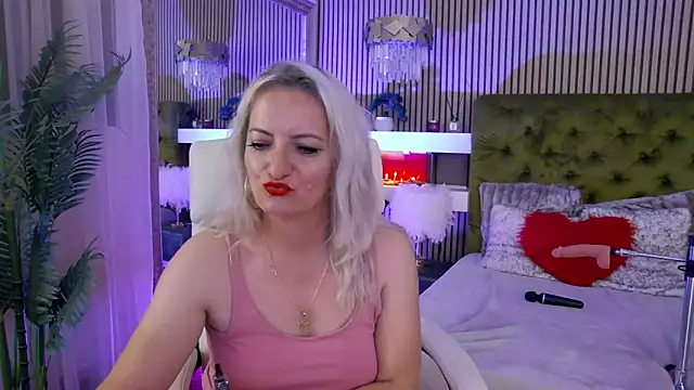 LadyTouch: απευθείας συνομιλία ΧΧΧ