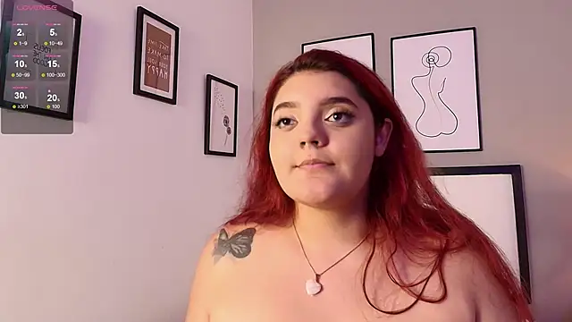 RoseBlu_'s Live XXX Chat