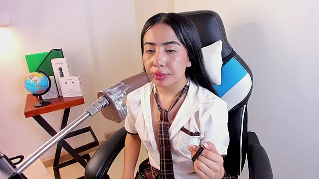 Czat XXX na żywo – Valecute_