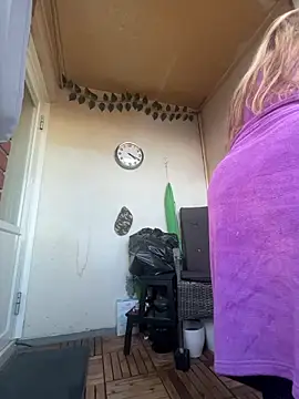 LizzieZ1975 Live XXX-chat