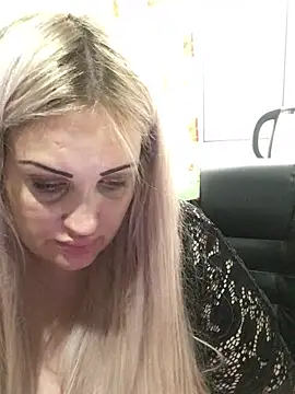 VikiiStoun's Live XXX Chat