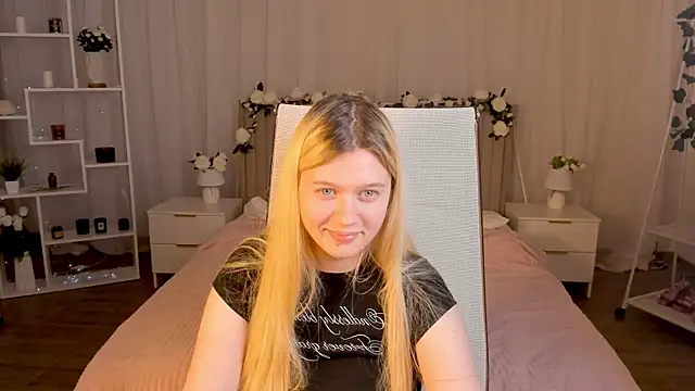 CelestineMauriac XXX чат на живо
