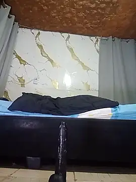 valeriafoxx3 Adlı Modelin Canlı XXX Sohbeti